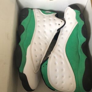 Air Jordan 13 Retro. White/Lucky Green- Black 10.5